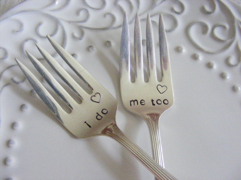i do me too cake forks with heart stamp