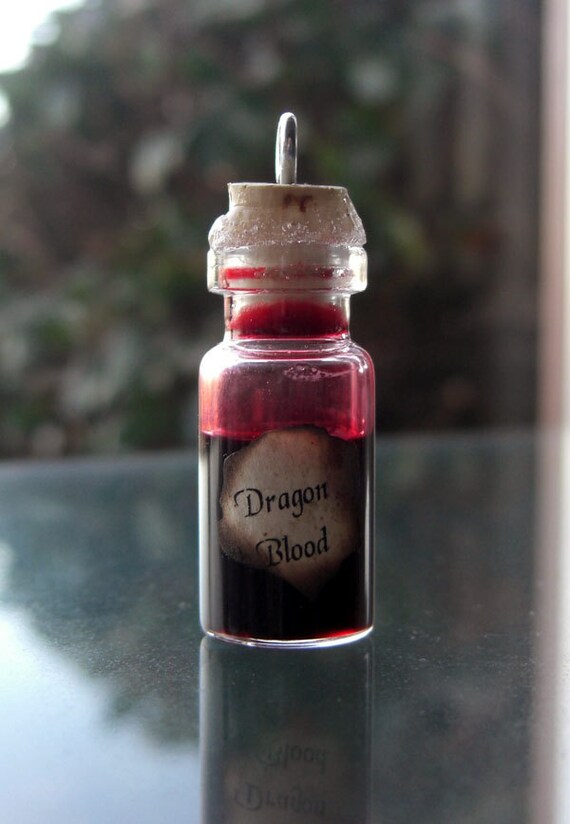 Vial of Dragon Blood - RARE Wizard Potions Ingredient and Ball Chain