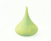 Blown Glass Vase Beach Cottage Decor - Ocean Sea Water Mint Seafoam Peridot Green Minimalist