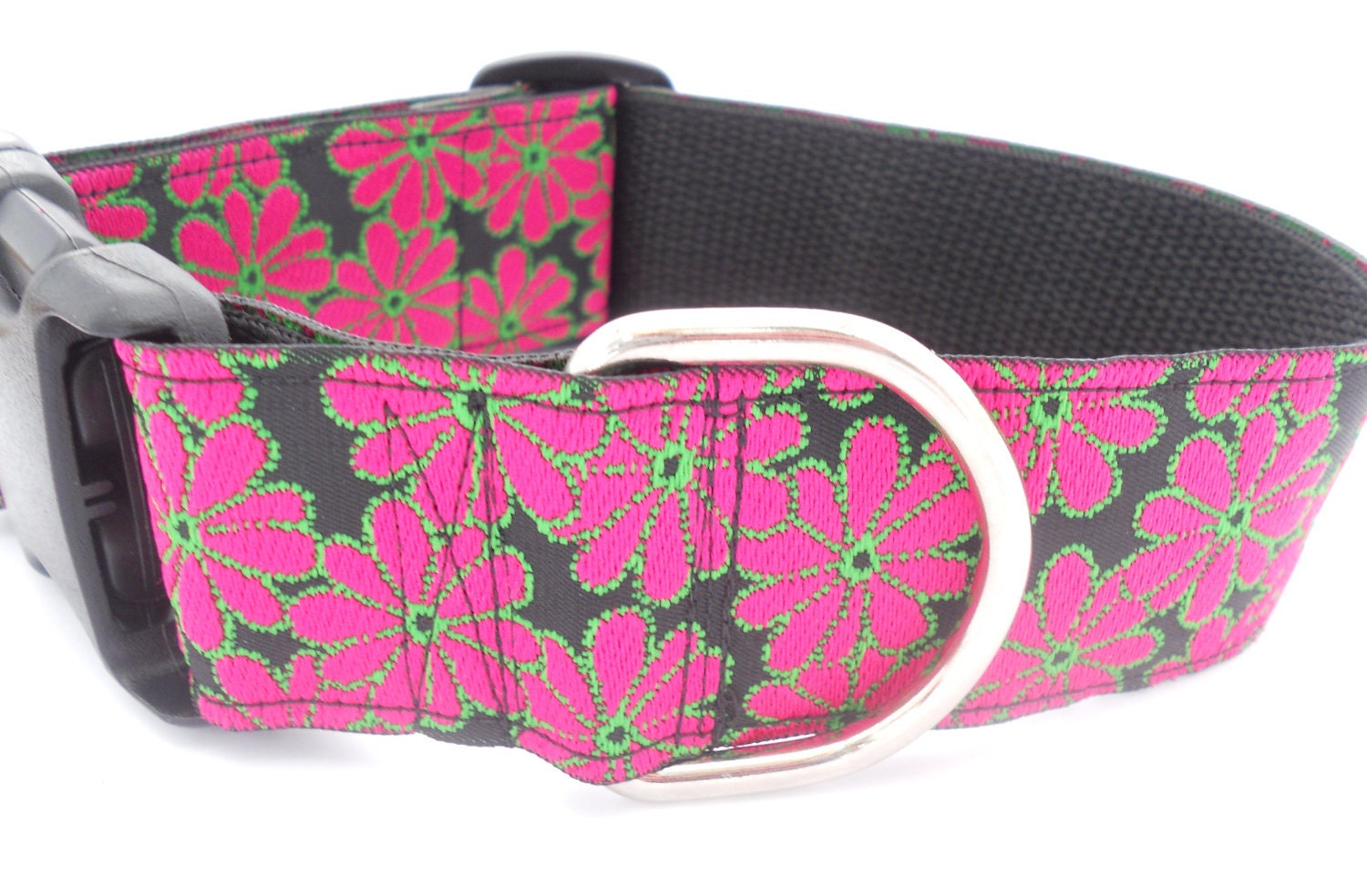 Wide Dog Collar 1.5 Hot Pink Flowers