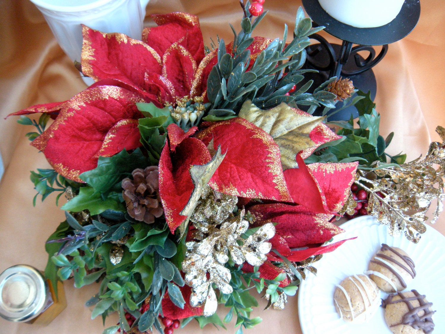 Christmas Table Decorations, Table Setting, Table Top Decor