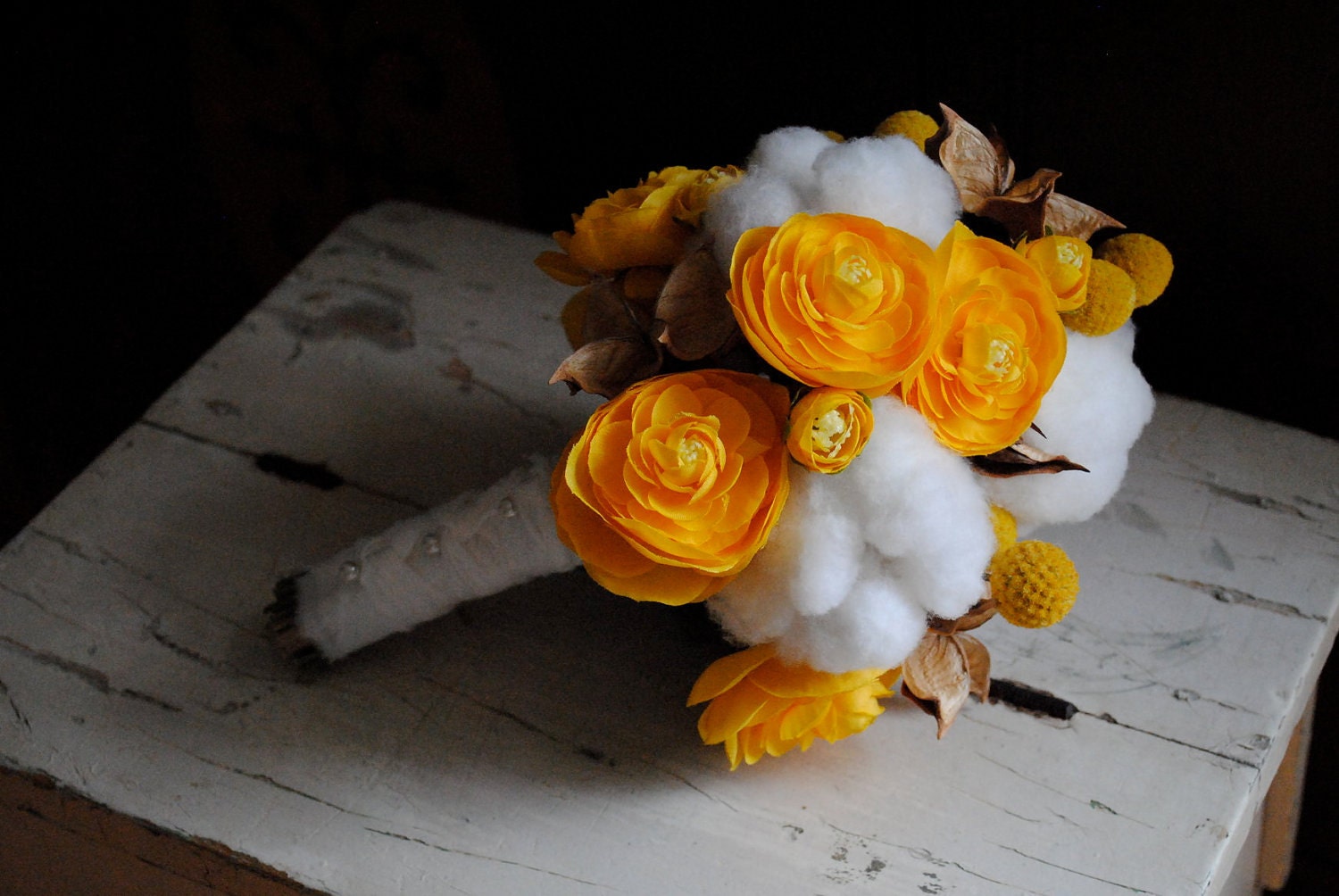 Mixed Cotton Bridal Bouquet - Cotton Boll - Raw Cotton - Ranunculus - Craspedia - Cotton Burs - Wedding - Home Decor