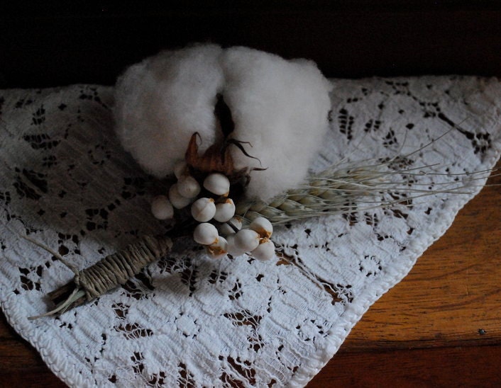Cotton Boll Boutonniere - Natural Cotton - Raw Cotton - Wedding - Groom - Groomsmen