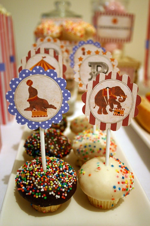 Vintage Circus Party Circles/Cupcake Toppers - Kids Birthday Party - DIY PRINTABLE FILE by Sassaby Il_170x135