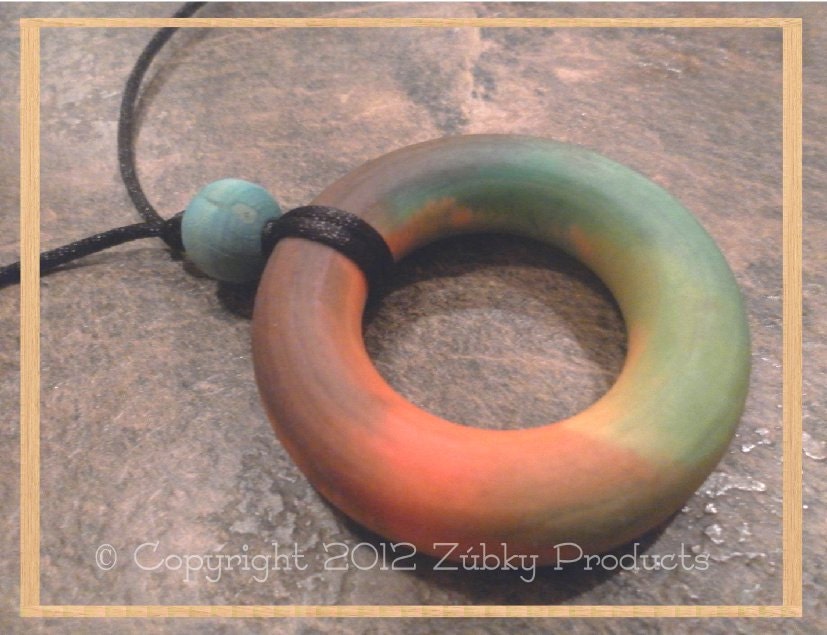Zúbky Sensory Teething Necklace for Natural Nursing Breastfeeding Babywearing Mamas " Mini Peace, Love, Zúbky"