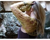 Loose weave shrug. Bolero.