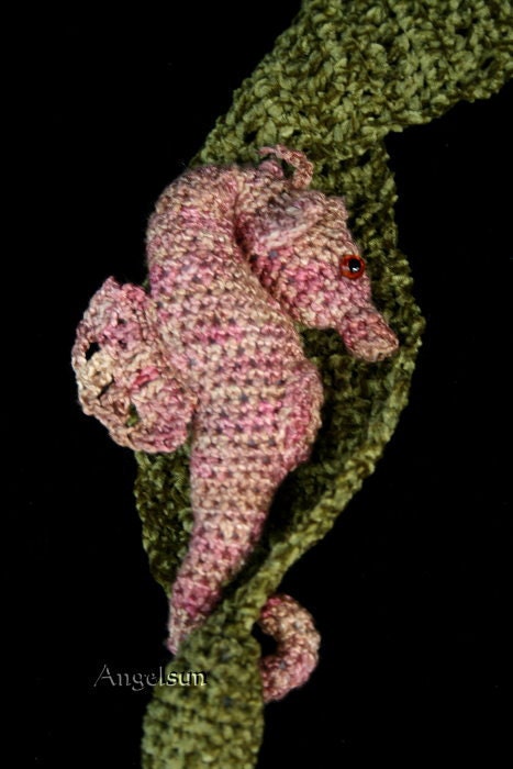 Shy the Seahorse Crochet  PDF Pattern Amigurumi