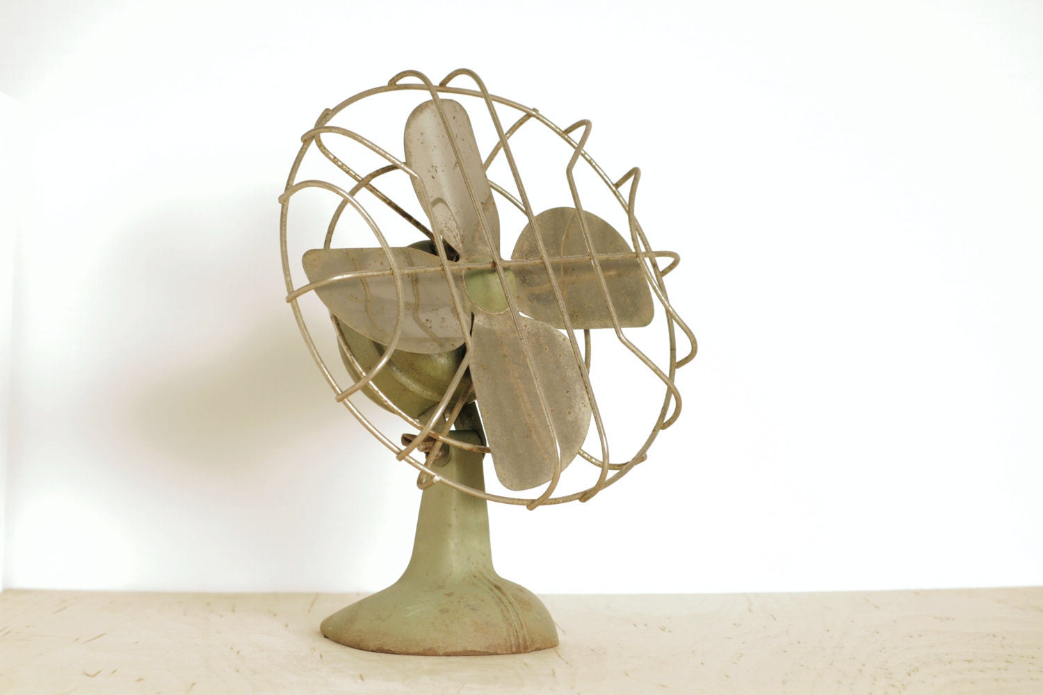 Small Vintage Metal Decorative Desk Fan