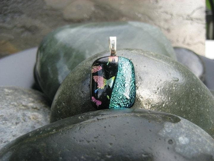 Beautiful beauties fused glass & dichroic pendant