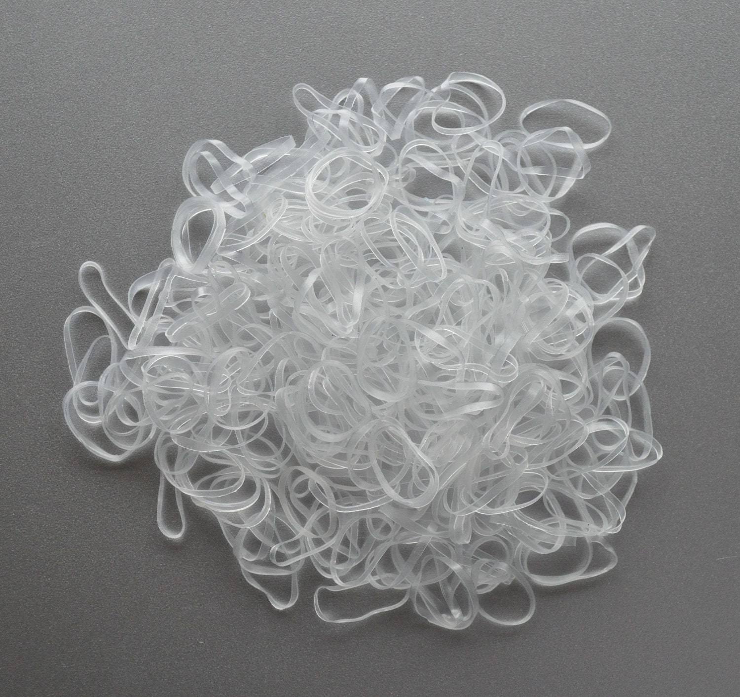 800 Small clear rubber bands