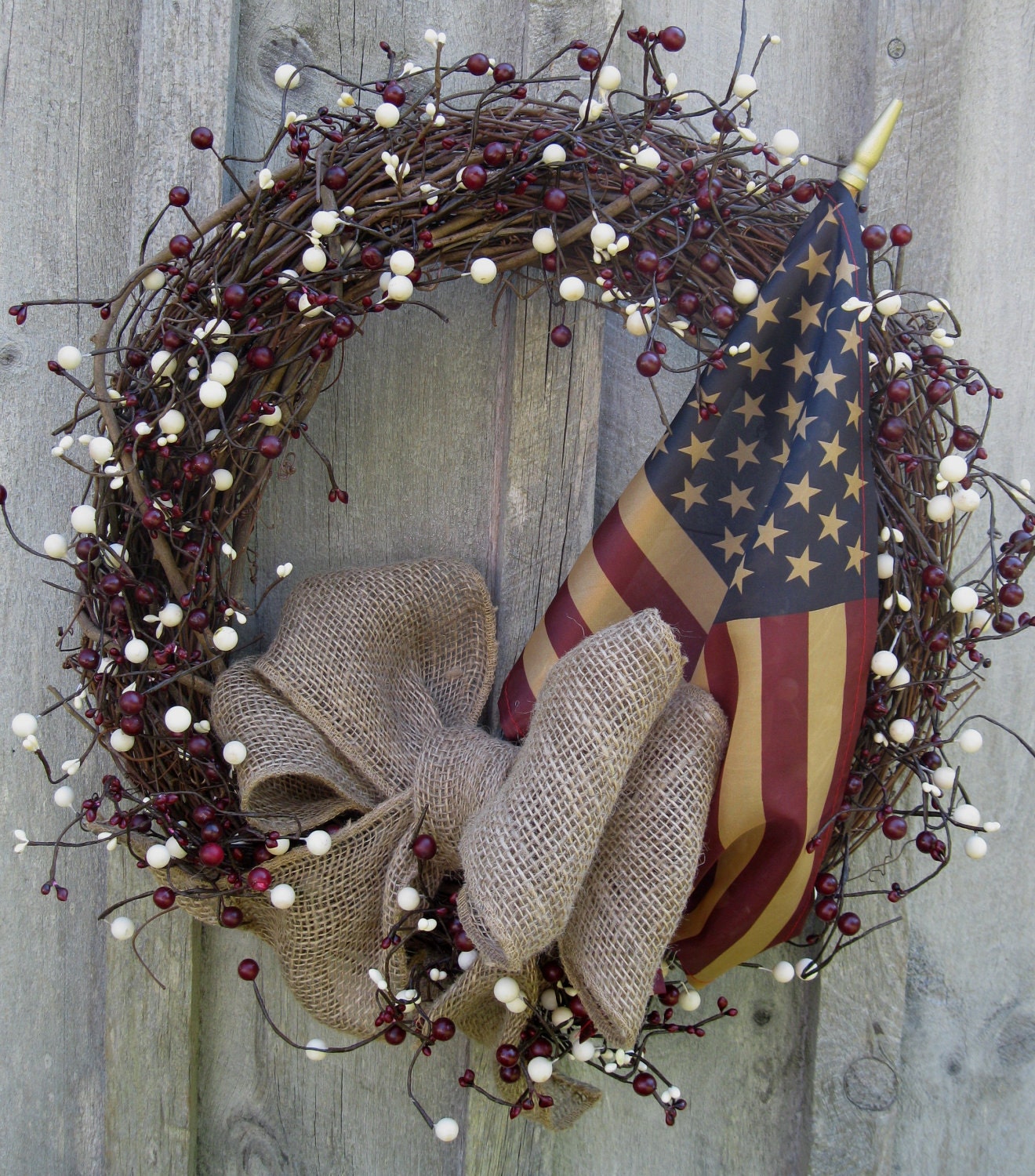 Americana Wreath, Patriotic Wreath, Burlap Bow. Rustic, Berries,Tea Stained Flag
