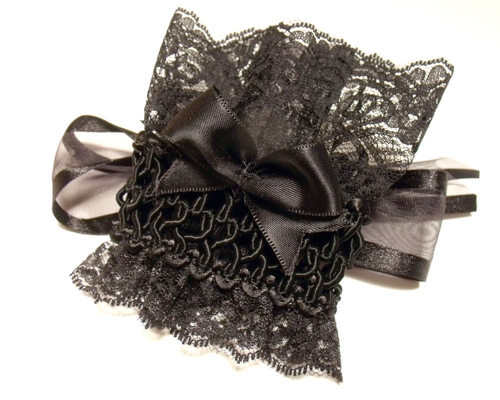 Cuff black lace Goth steampunk Victorian