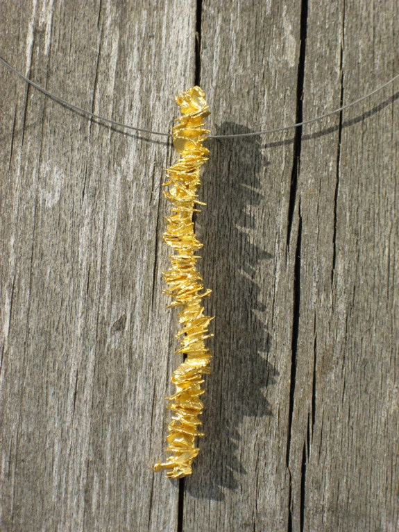 Pendant Gold-Plated Textured Design