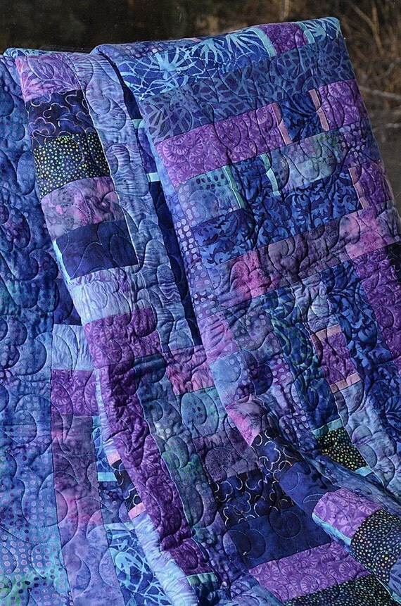 APRIL Lap Quilt