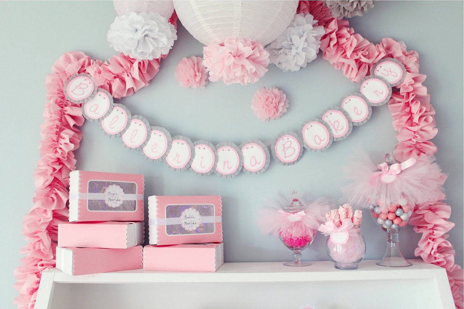 Bella Collection- 5 Pom Poms- Ballerina Birthday/ Little girls party decoration/ photoshoot props/ baby shower decortation