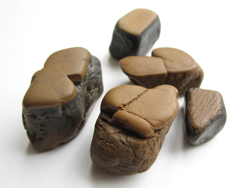 River Beach Rocks - Natural Stone Jewelry Supply