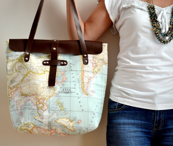 World Map Printed Fabric and Leather Tote Bag, Travel Bag, Beach Bag, Shoulder Bag, Large Tote, Diaper Bag, School-Magazine-Book Tote