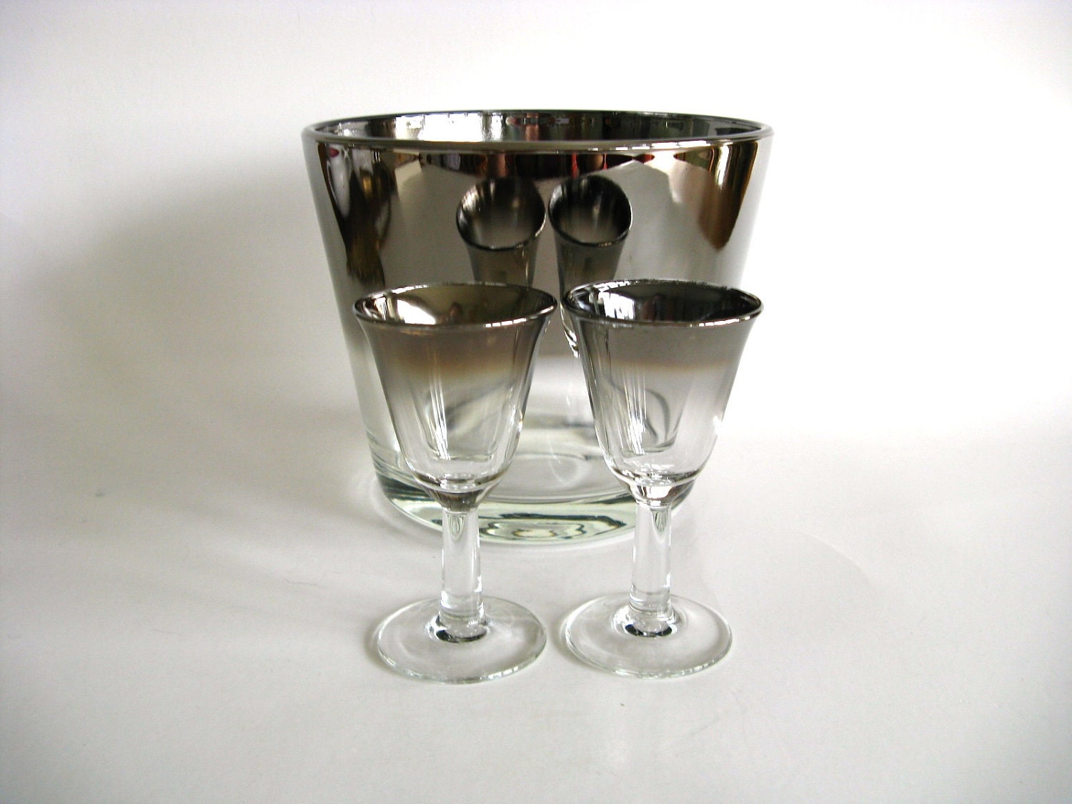 Silver Rimmed Glasses Dorothy Thorpe Era Ice Bucket Ombre Mid Century Modern Retro Mod 3pc Set French New Year's Eve Glassware