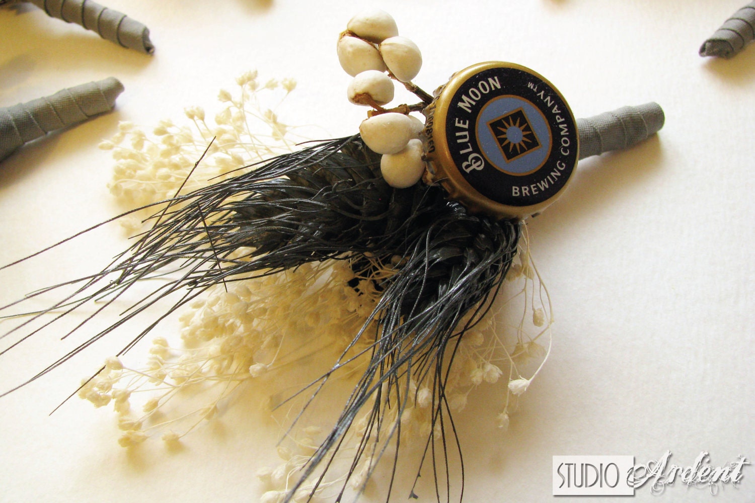 Blue Moon Grey Wheat Boutonniere QTY 1