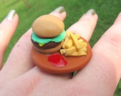 Cheeseburger and Fries Ring