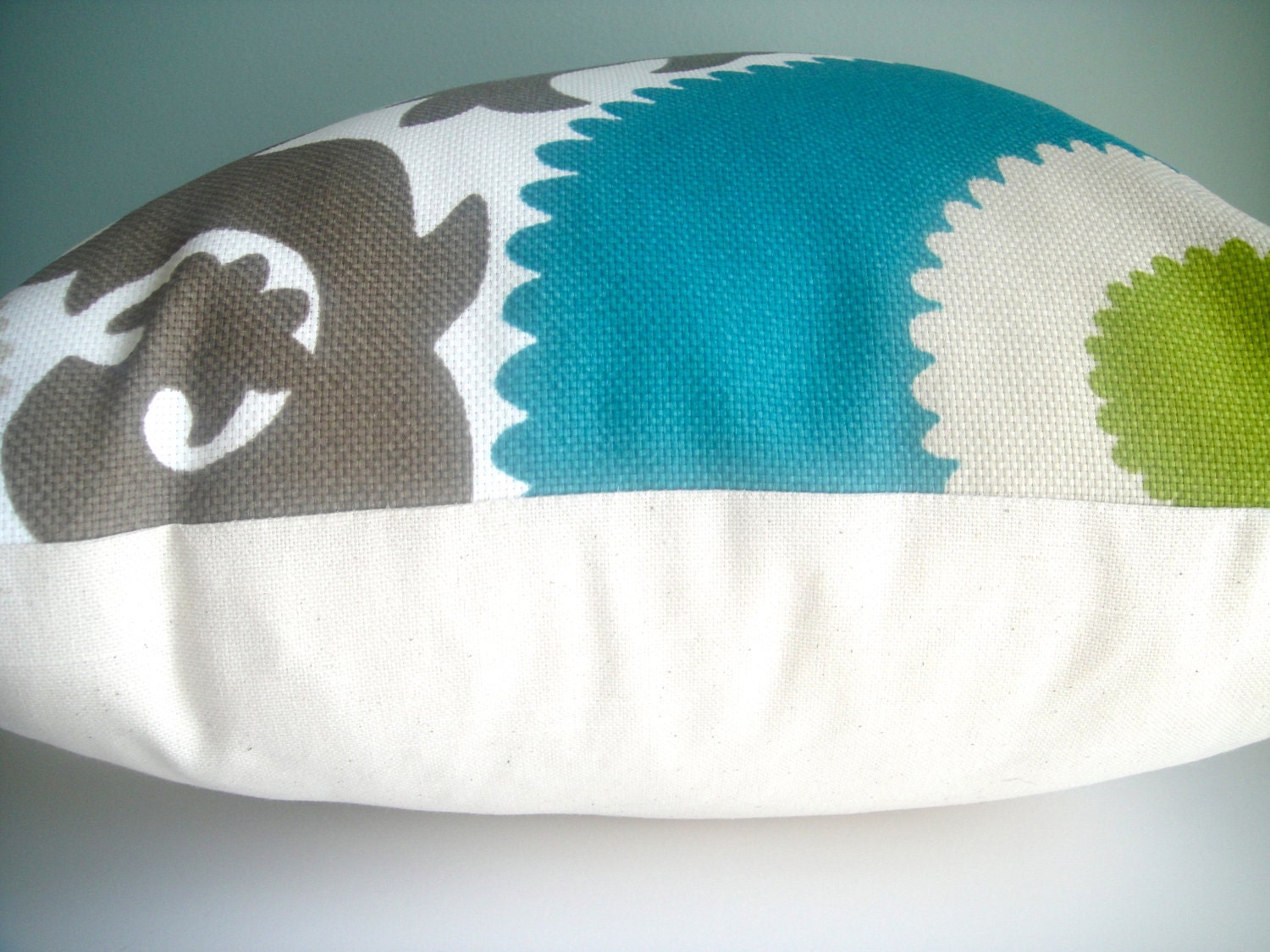NATE BERKUS SHOW Featured Set Of Two-Indoor /Outdoor 20x20 Designer Pillow In Fahri Aquamarine
