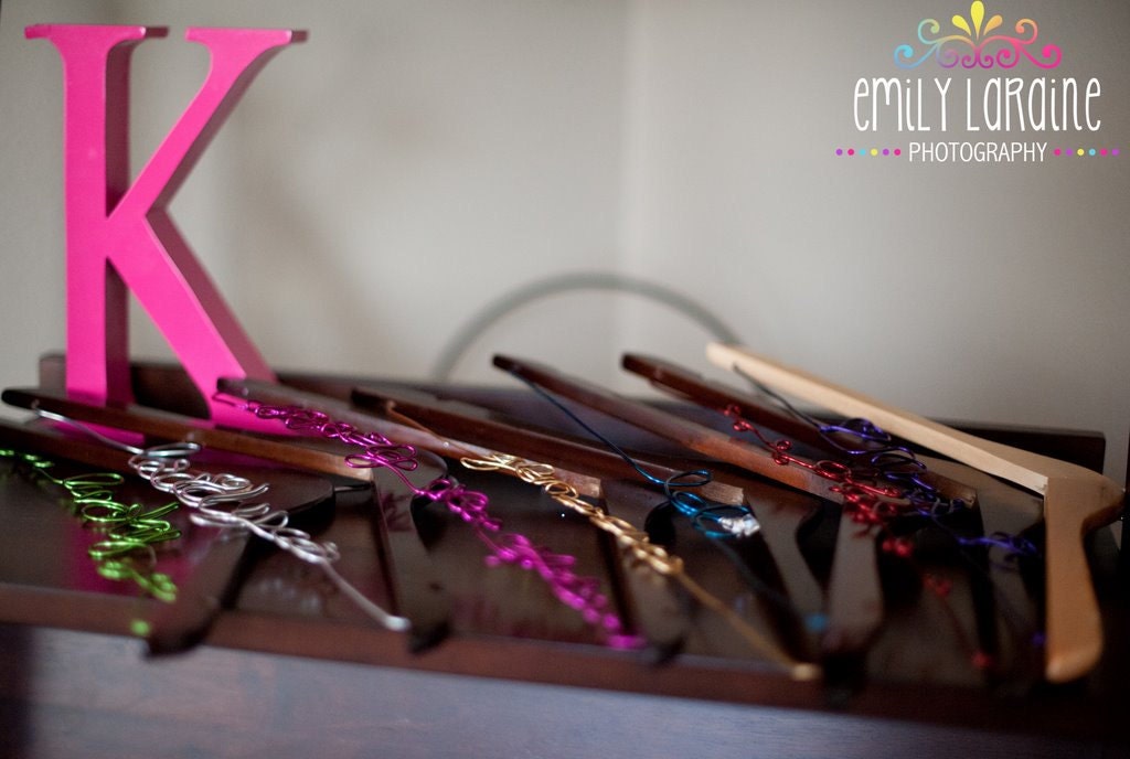 Bridesmaid Gift Favors, Bridal Party Dress Hangers, Maid of Honor, Custom Colors Mix N Match, 8 pack
