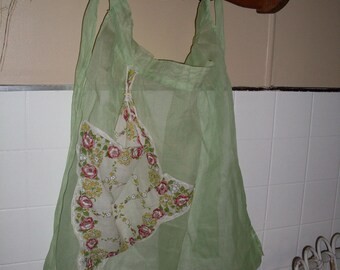 apron vintage  sheer green hankie pocket