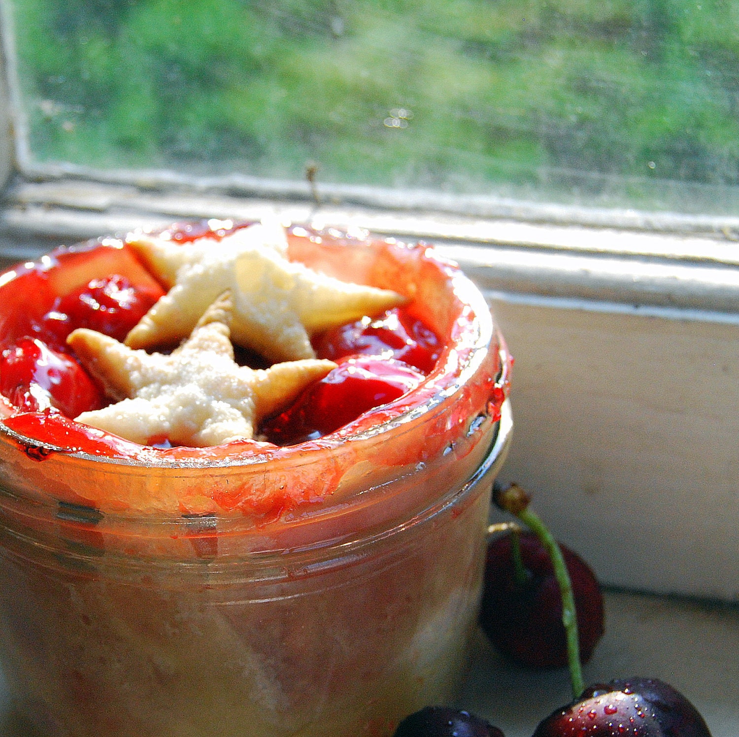 Pie in a Jar Cherry, Star Shaped Crust, All American Red Bing Cherries, Original Gift