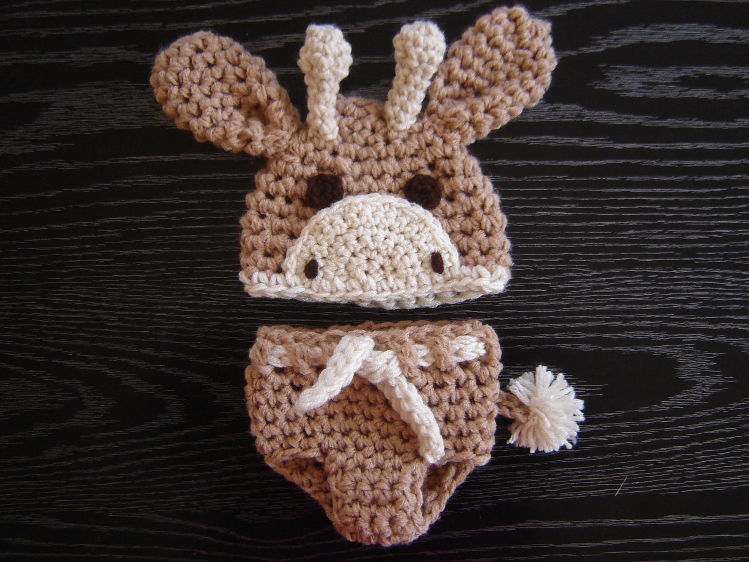 Giraffe Crochet  Hat and Diaper cover Baby Boy or Baby Girl Photography Prop