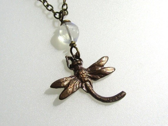 Vintage Dragonfly and Moonstone Necklace : Moonstone Jewelry, Insect Jewelry, Art Nouveau Jewelry, Dragonfly Necklace, Firefly