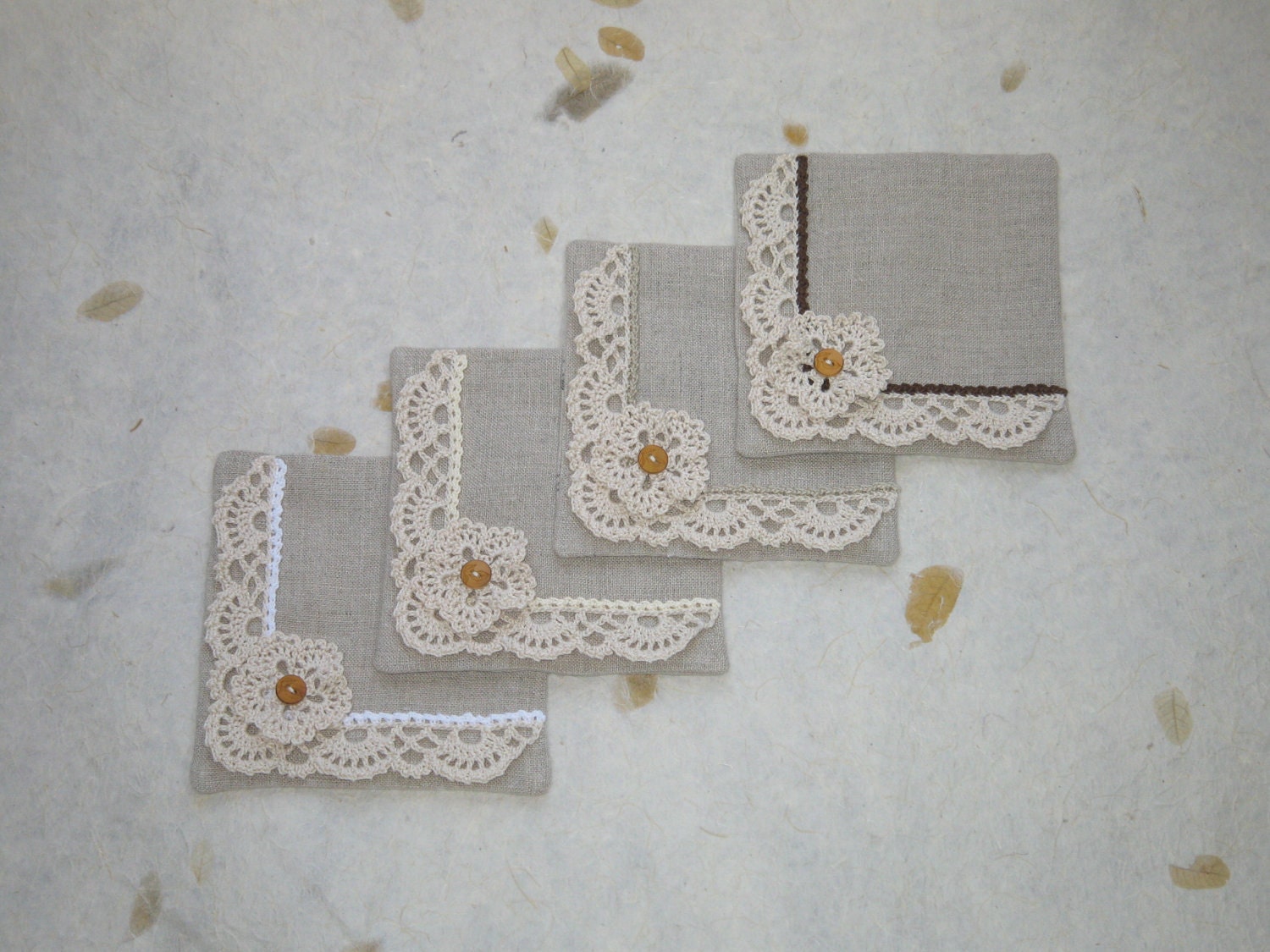 Linen & Cotton fabric coaster set : Flower and lace
