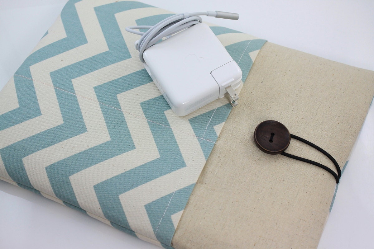Laptop Case, 13" MacBook Case, 13" MacBook Air Case, 13" MacBook Pro Case, PADDED, with 2 pockets - Vintage Blue Chevron Zig Zag Stripes (A)