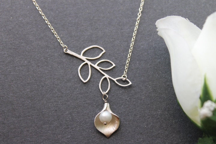 Calla Lily Necklace, Branch Lariat, Sterling Silver, Gifts for Mother or Girlfriend or Lady