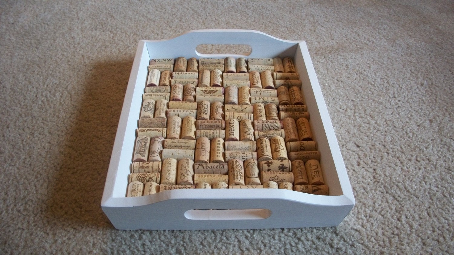 Lovely White Wine Cork Serving Tray 96 DIFFERENT WINERIES REPRESENTED
