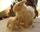 Mama sheep and her little one