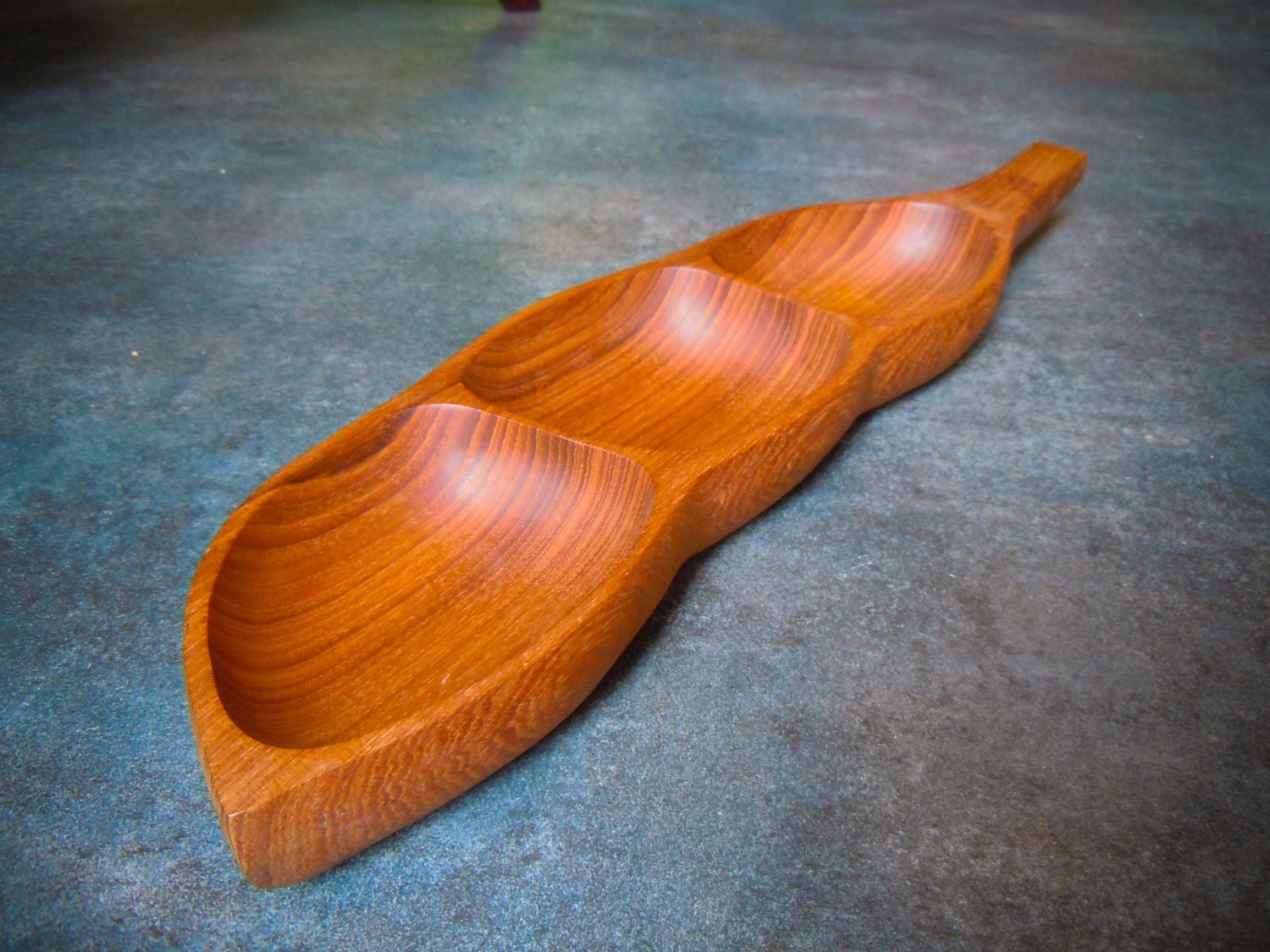 Cool peanut-shaped retro Danish teak snack tray