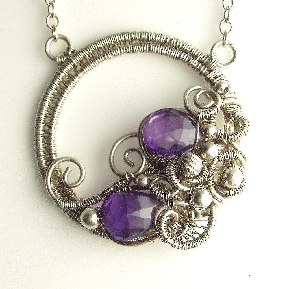 Amethyst and Sterling Silver Sculpted Necklace Gemstone Circle