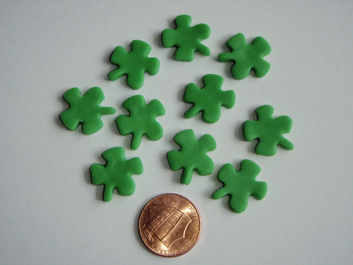 Mini Shamrock Four Leaf Clover Fondant Decorations perfect for Cupcake, Cakes and Cake Pops