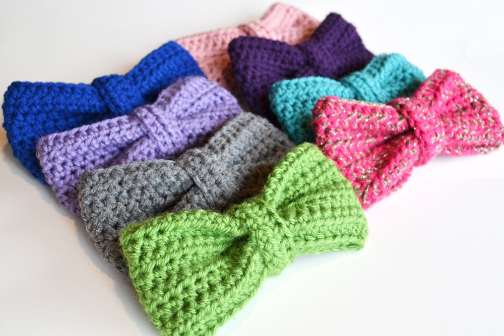 Crochet Bow Tie Necklace or Brooch