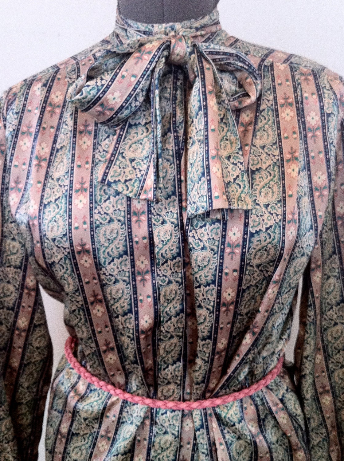 Pink and Sea Foam Green Vintage Blouse Size 12