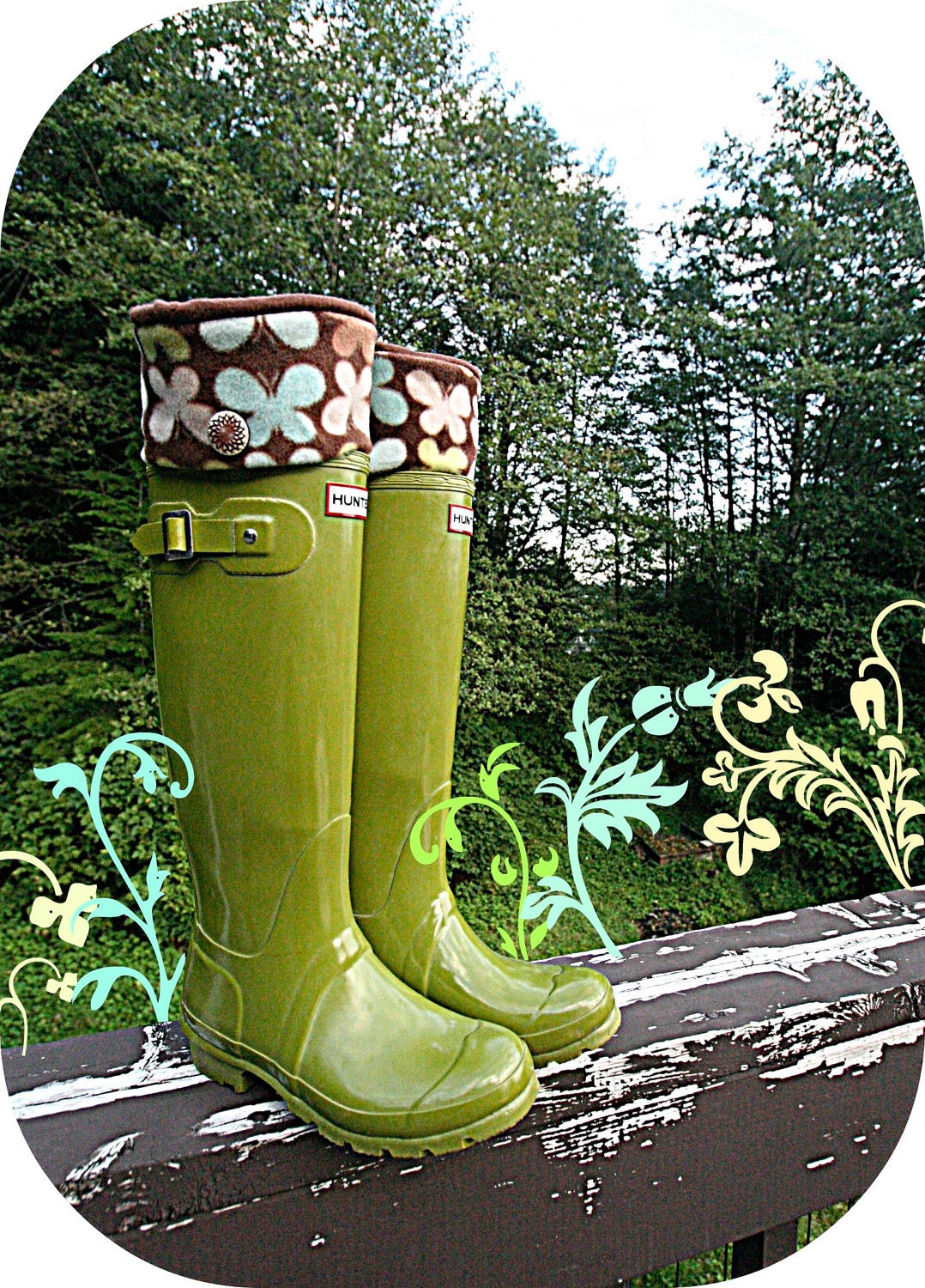 SLUGS Fleece Rain Boot Liners Brown with a Butterfly Pattern Cuff, Spring Fashion, Gardening Garden Gear (Sm/Med 6-8 Boot)