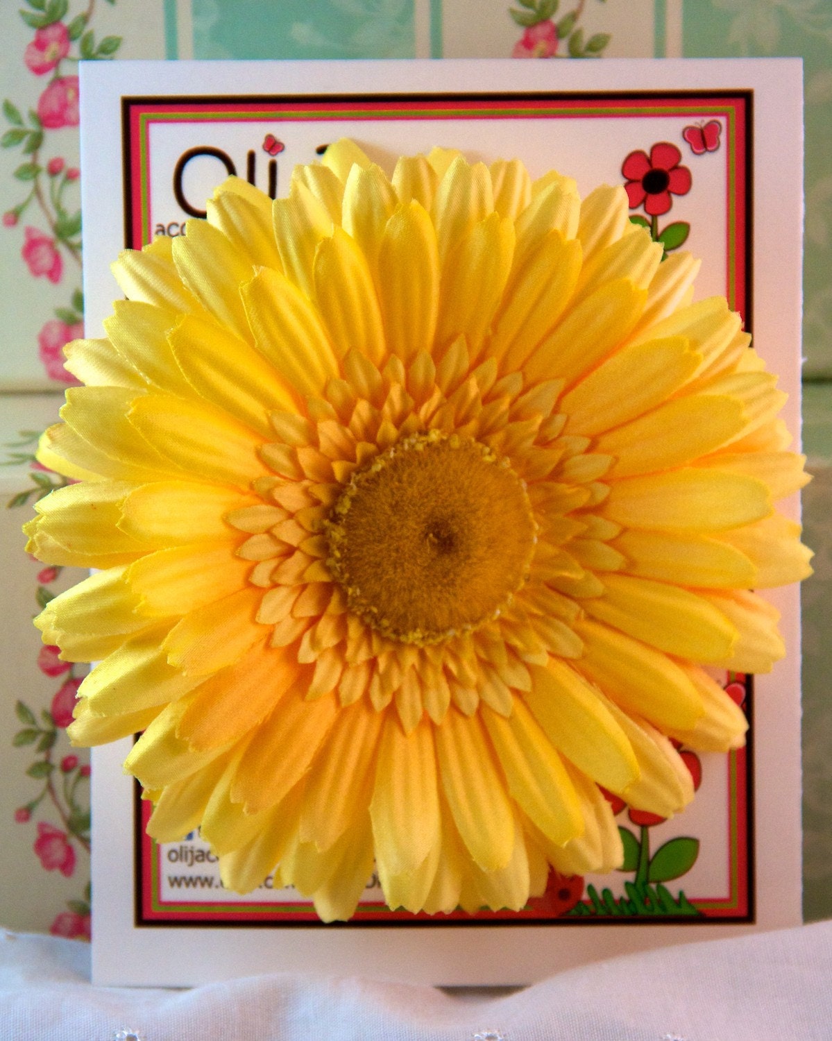 Gerbera Daisy Flower Clip - Yellow