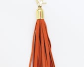 d.trnds tassels - orange