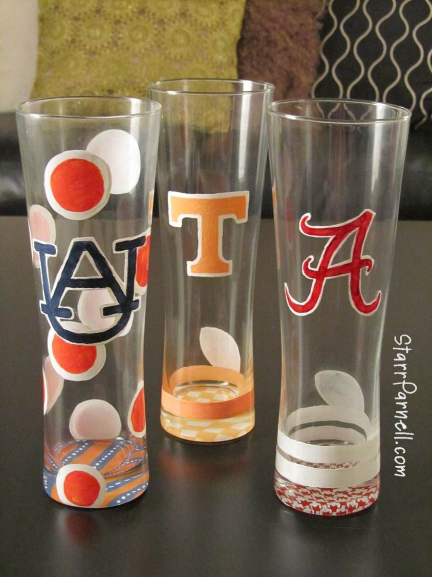Your Team Pilsner Design Checkered Houndstooth Polkadot Custom Painted Beer Pilsner Glass
