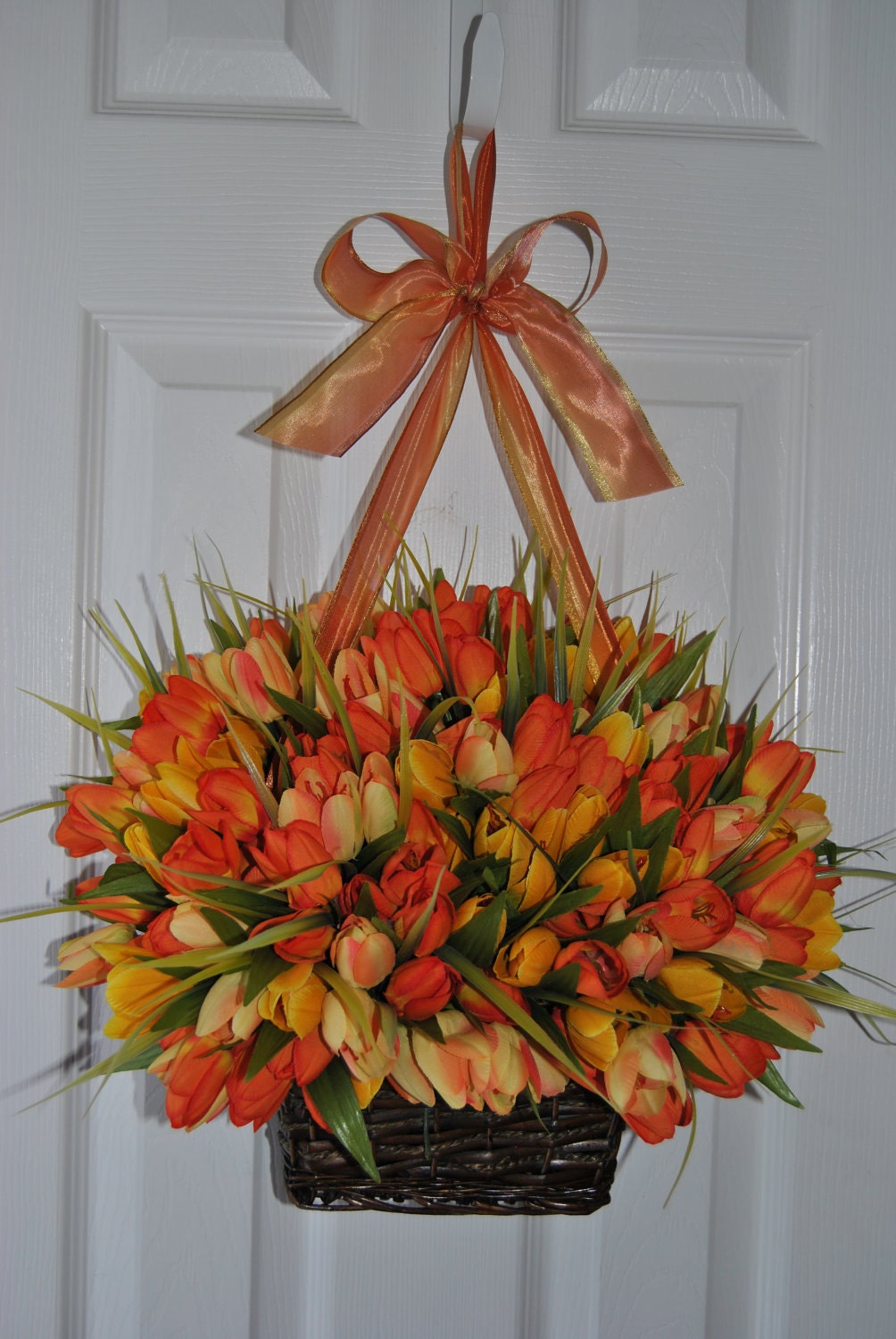 Outdoor Wreath - Spring Wreath - Tulip Wreath- Other Colors Available