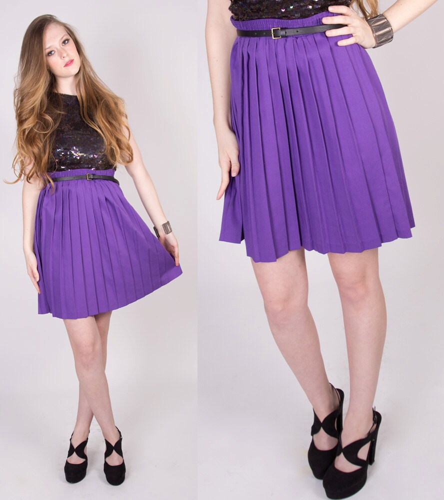purple pleated skirt