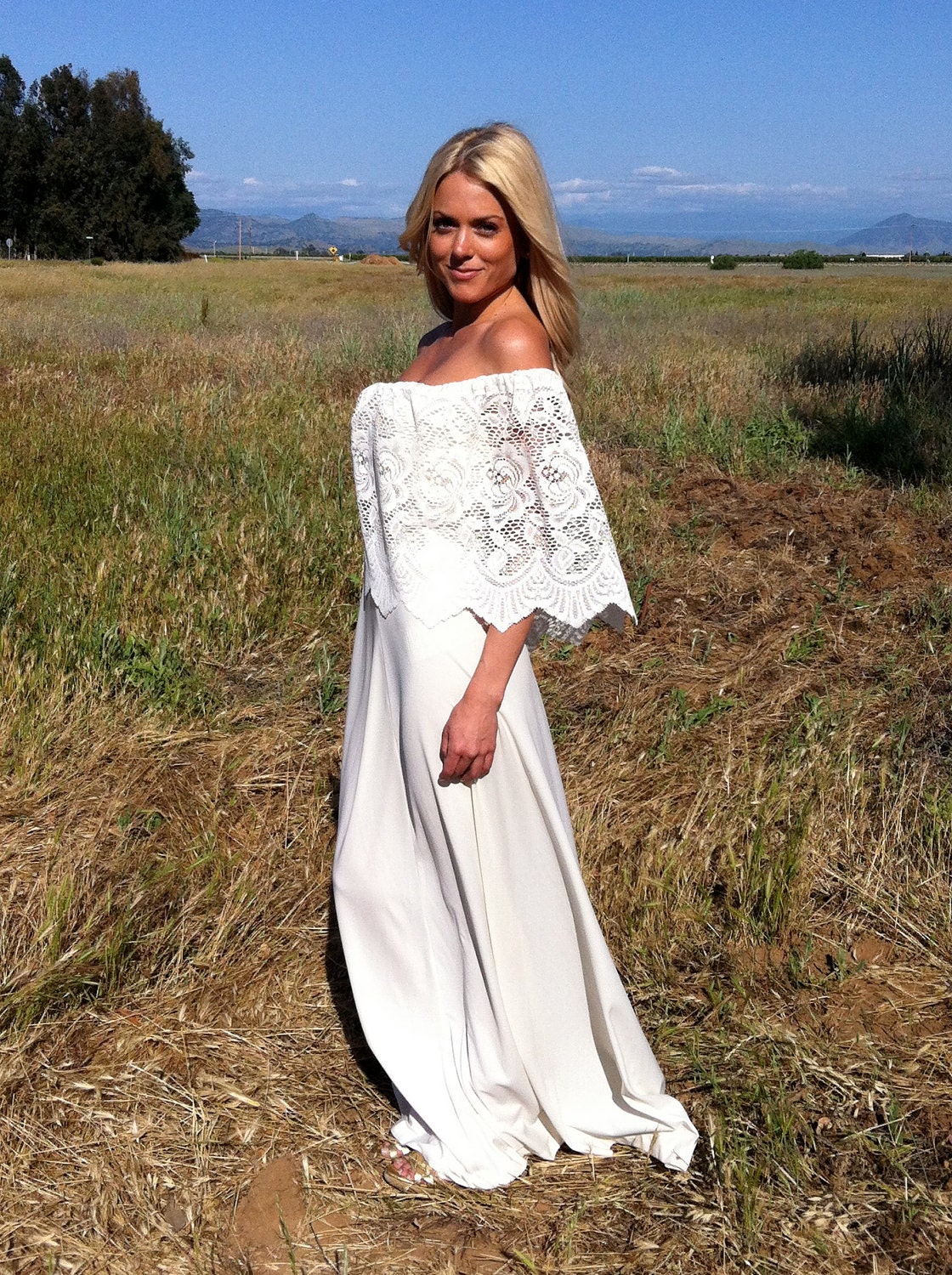 Off The Shoulder Vintage Wedding Dress - Rosie