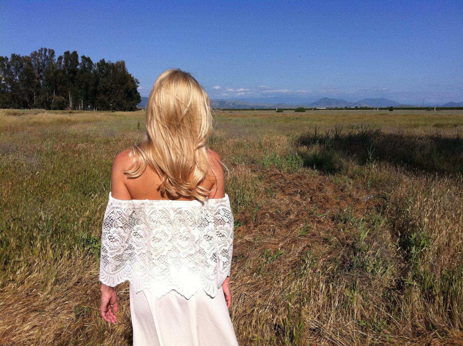 Off The Shoulder Vintage Wedding Dress - Rosie