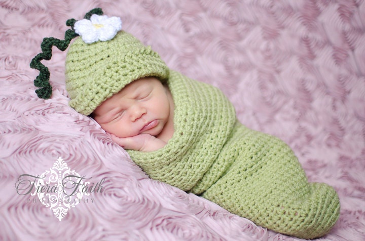 Baby CROCHET PATTERN Sweet Pea Beanie & Cocoon (2 sizes included from newborn-6 months) Instant Download