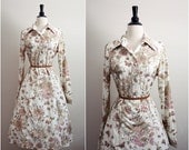 Vintage Sears in Wonderland Spring dress. Size M/L